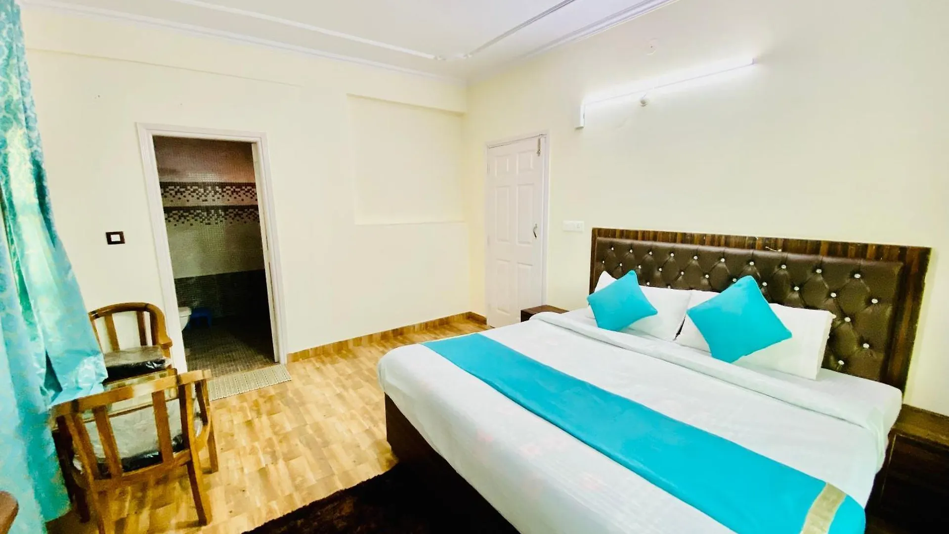 Hotell Royal Green Valley View Mashobra Shimla