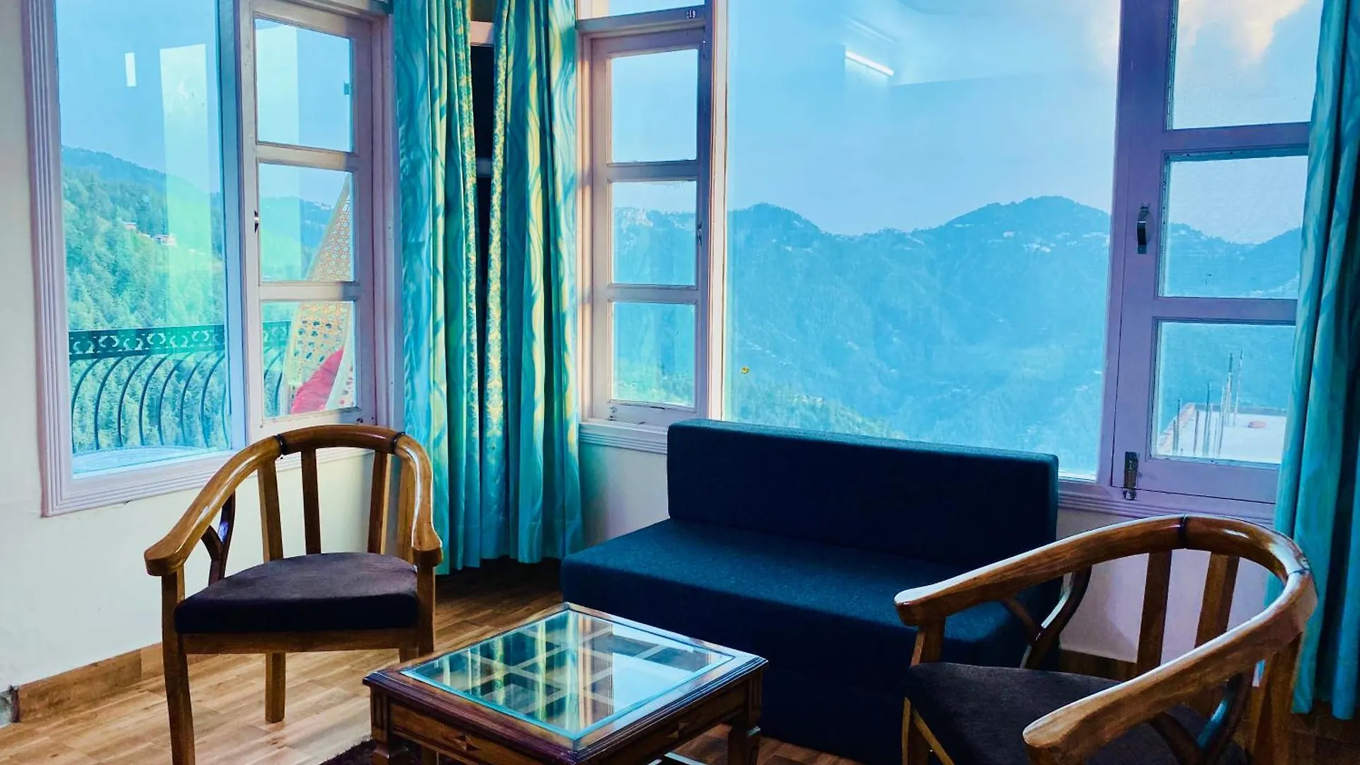 Hotell Royal Green Valley View Mashobra Shimla